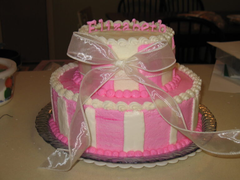 Sugar Whimzy baby shower cake that looks like a present